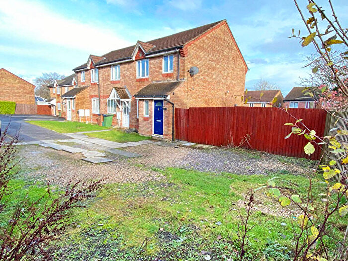 3 Bedroom End Of Terrace House For Sale In Clos Cae Mawr, Pen-Pedair-Heol, Hengoed, CF82