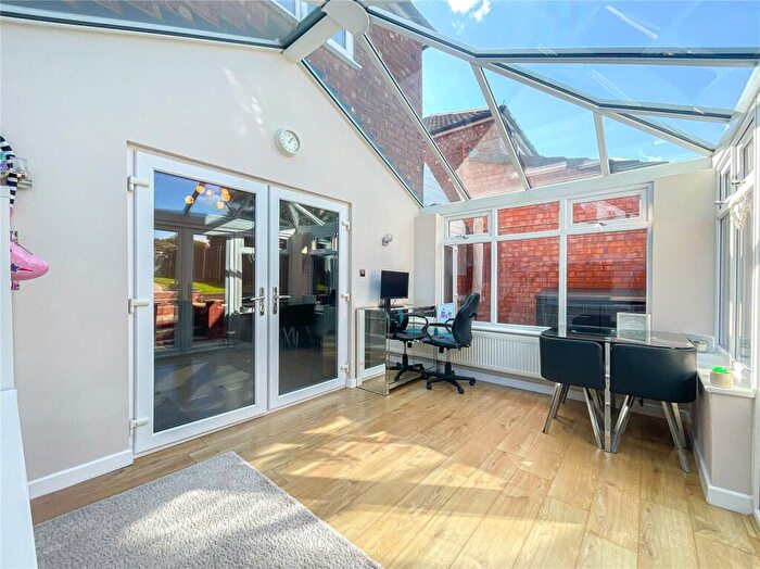 2 Bedroom Semi-Detached House For Sale In Lingfield Avenue, Birmingham, West Midlands, B44