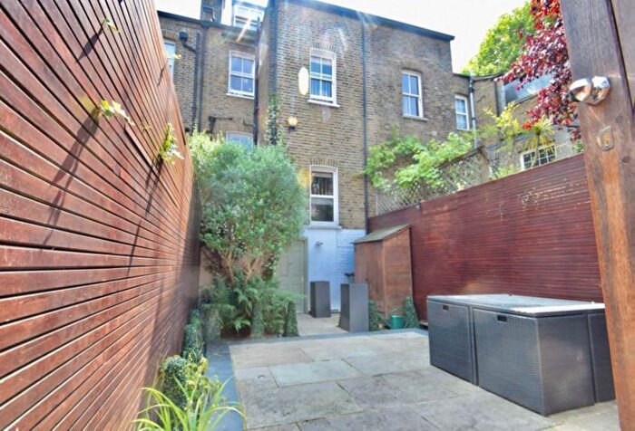 3 Bedroom Property For Sale In Sheep Walk Mews, Wimbledon Village, SW19