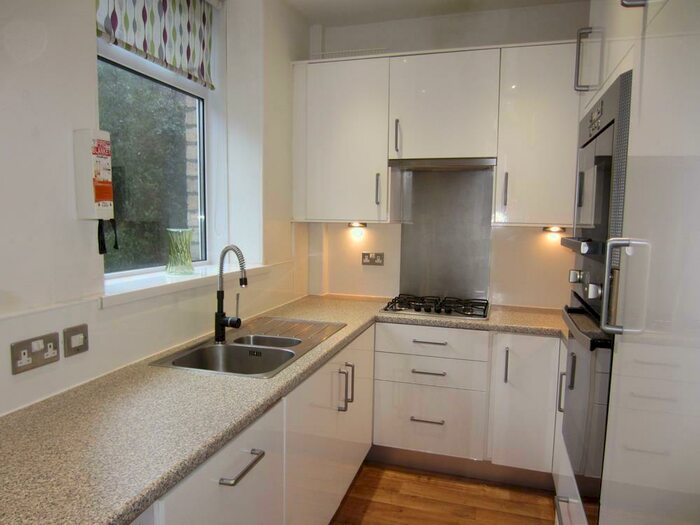 3 Bedroom Detached House To Rent In Great Southern Road, Aberdeen, AB11