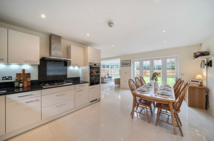 5 Bedroom Detached House For Sale In The Elder, Colnhurst Road, Nascot Wood, WD17