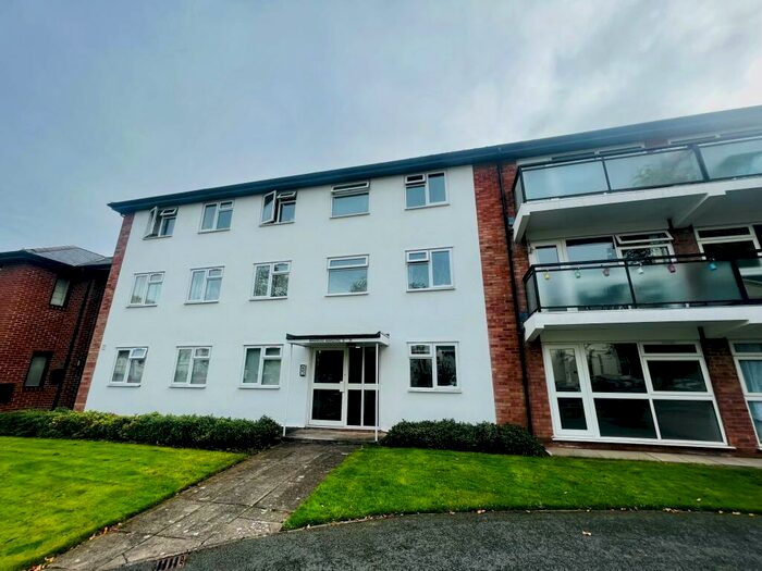 1 Bedroom Flat To Rent In Binswood Mansions, Leamington Spa, CV32