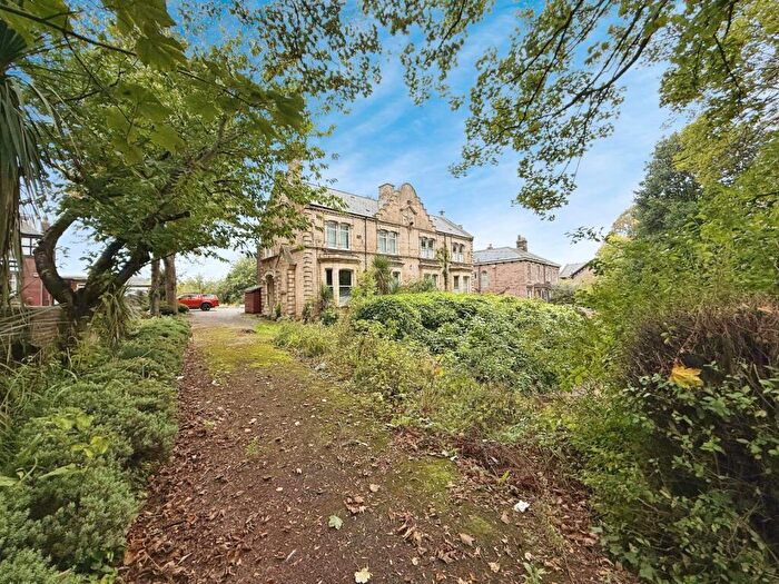 5 Bedroom Semi Detached House To Rent In Moorgate Road, Rotherham, South Yorkshire, S60