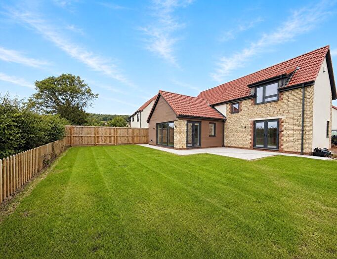 3 Bedroom Detached House To Rent In Warren Lane, Long Ashton, North Somerset, BS41