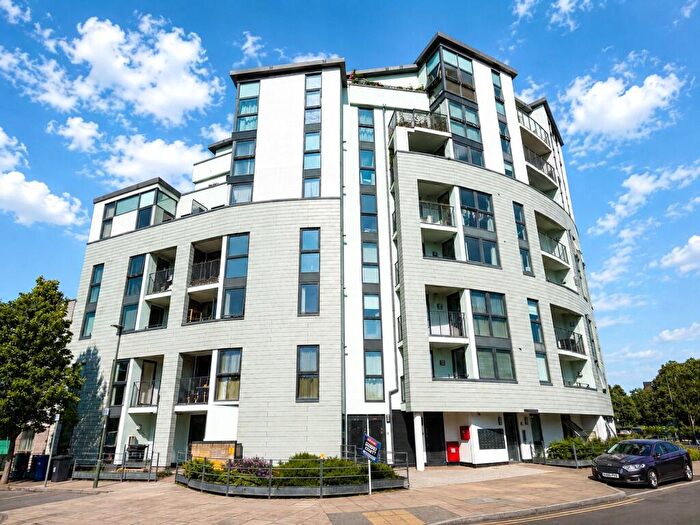 2 Bedroom Flat To Rent In Butterfly Court, Colindale, NW9