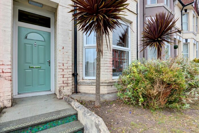 5 Bedroom Terraced House To Rent In Hollingbury Road, Brighton BN1