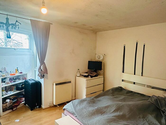 2 Bedroom Flat To Rent In Palatine Road, Manchester, M20