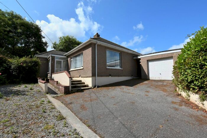 3 Bedroom Bungalow For Sale In Treviskey, Lanner, Redruth, Cornwall, TR16