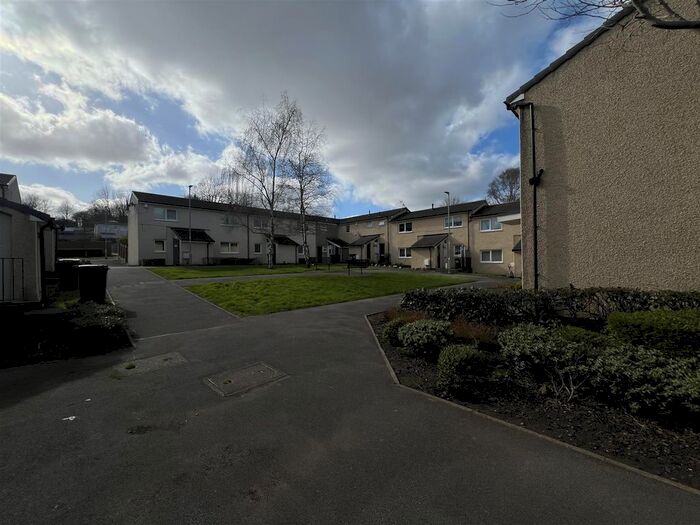 1 Bedroom Flat To Rent In Carlton Place, Leeds, LS7