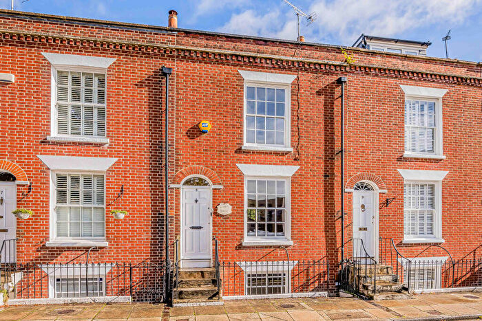 4 Bedroom Terraced House For Sale In Gloucester View, Southsea, PO5
