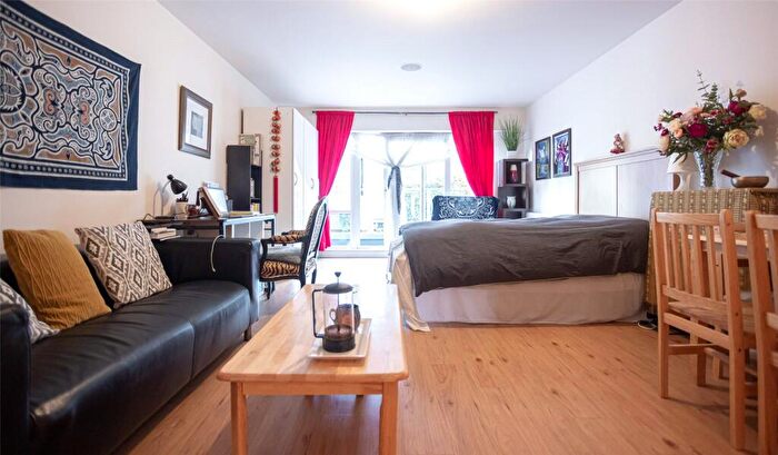 Studio For Sale In Boulevard Drive, Beaufort Park, Colindale, NW9