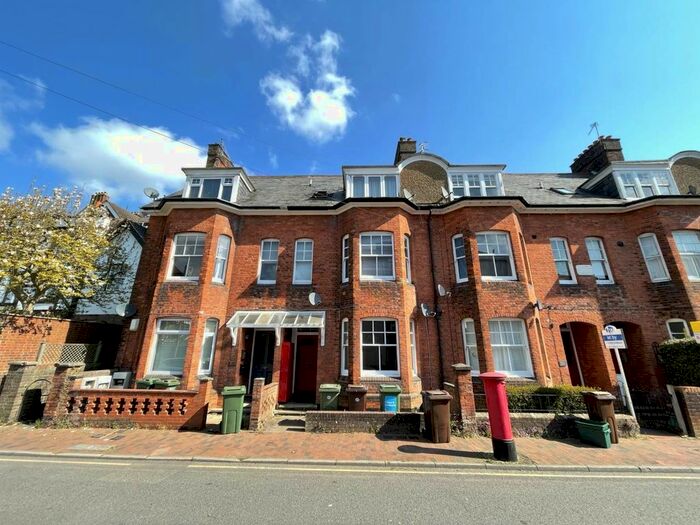 1 Bedroom Flat To Rent In Dudley Road, Tunbridge Wells, TN1
