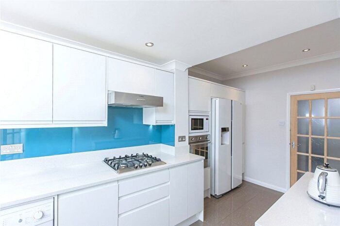4 Bedroom Terraced House To Rent In Trosley Avenue, Gravesend, Kent, DA11