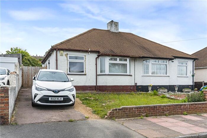2 Bedroom Bungalow For Sale In Augustine Road, St Pauls Cray, Kent, BR5