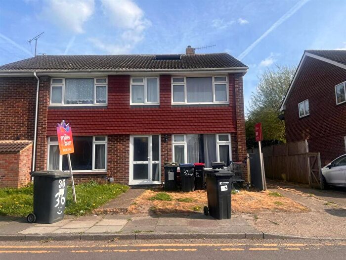 5 Bedroom Semi Detached House For Sale In College Road, Canterbury, Canterbury, CT1