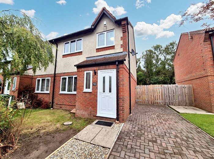 3 Bedroom Semi-Detached House For Sale In St. Pierre Avenue, Carlisle, CA3
