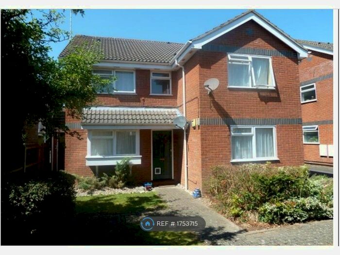 1 Bedroom Flat To Rent In Lynwood Lodge, Dunstable, LU6