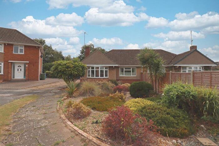 2 Bedroom Semi-Detached Bungalow To Rent In Arden Close, Barton Seagrave, NN15