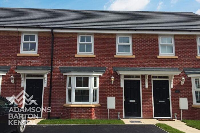3 Bedroom Mews For Sale In Jones Way, Rochdale, OL16