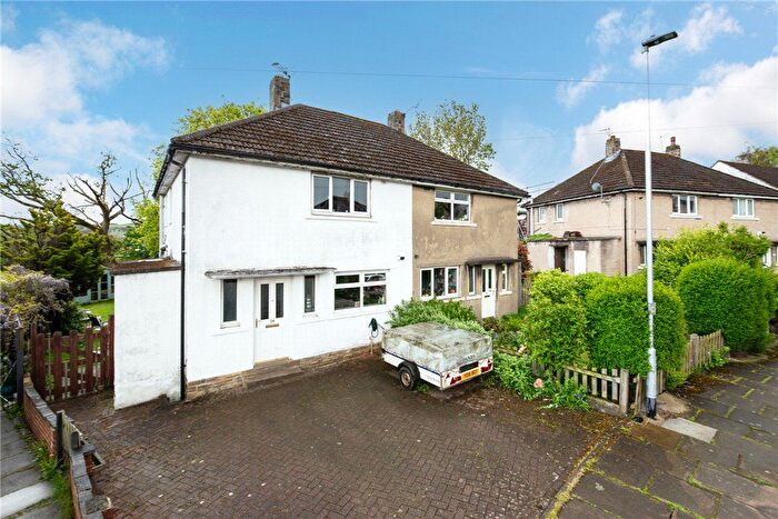 2 Bedroom Semi-detached House For Sale In Northfield Crescent, Bingley, BD16