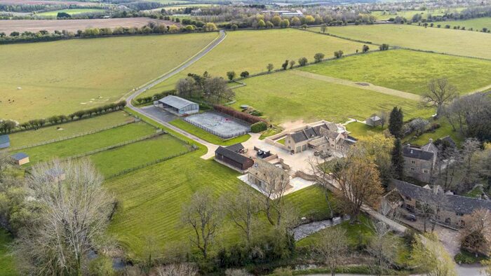 5 Bedroom Equestrian Facility For Sale In Naunton, Cheltenham, Gloucestershire, GL54