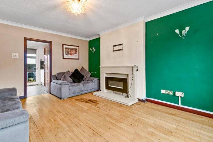 2 Bedroom Semi-Detached House For Sale In Archerhill Road, Knightswood, G13