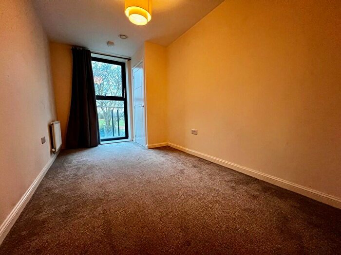 2 Bedroom Apartment For Sale In Stable Road, Colchester, CO2