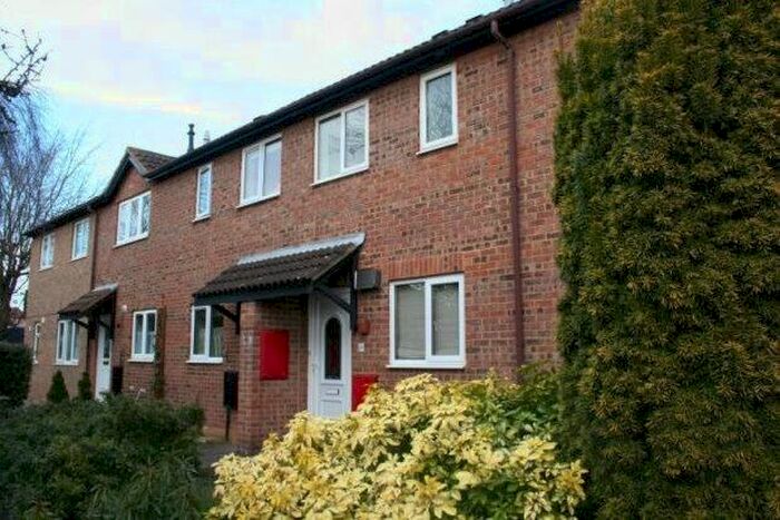 2 Bedroom Property To Rent In Barle Close, Taunton, TA1