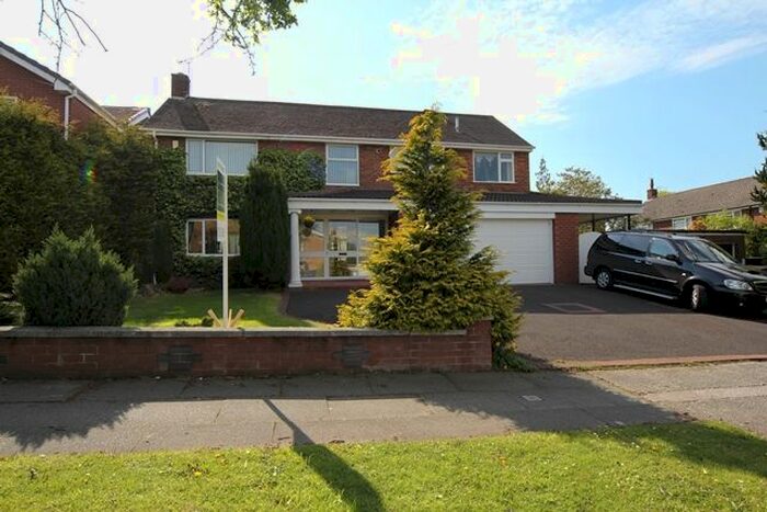 5 Bedroom Detached House To Rent In Gateacre Park Drive, Woolton, Liverpool, Merseyside L25