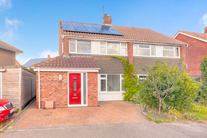 3 Bedroom Semi-Detached House For Sale In Mill Road, Ringmer, BN8