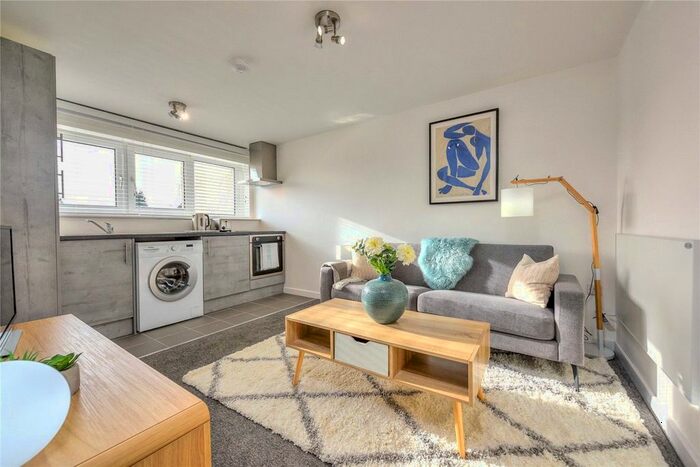 1 Bedroom Flat To Rent In Haybridge Road, Hadley, Telford, Shropshire, TF1