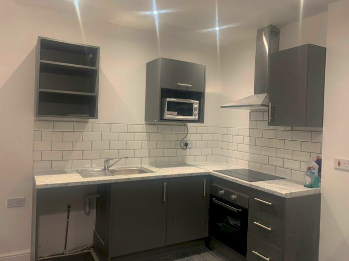 Studio To Rent In Hartshorne Road, Woodville, DE11