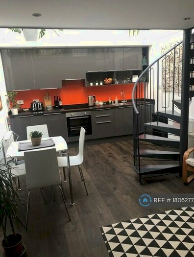 1 Bedroom Flat To Rent In South Methven Street, Perth, PH1