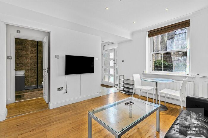 1 Bedroom Flat To Rent In Herbrand Street, London, WC1N