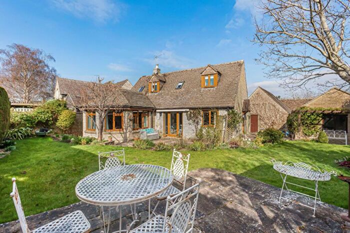 3 Bedroom Detached House For Sale In School Lane, South Cerney, Gloucestershire, GL7
