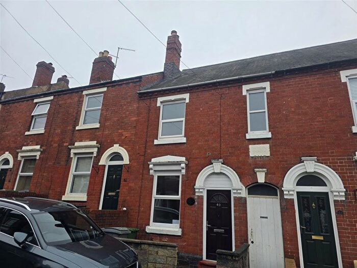 3 Bedroom Terraced House To Rent In Findon Street, Kidderminster, DY10