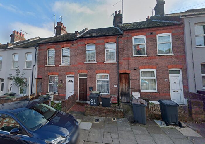 2 Bedroom Terraced House To Rent In Carnation Road, Southampton, SO16