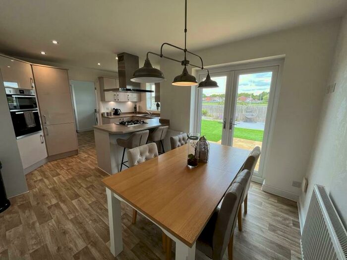 4 Bedroom Detached House For Sale In Patina Way, Swadlincote, DE11