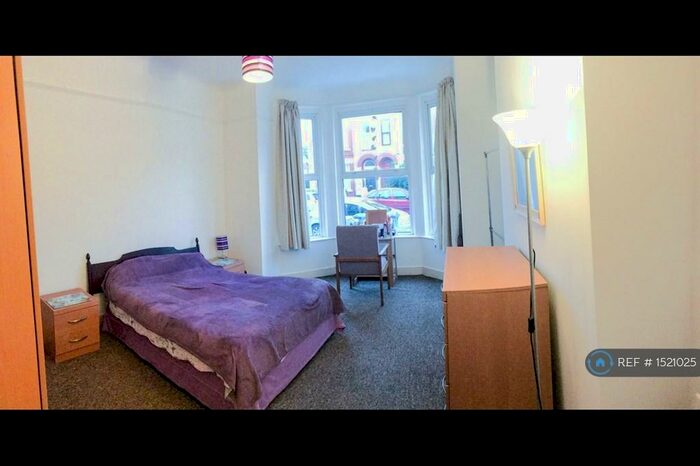1 Bedroom Flat To Rent In Worcester Avenue, Clubmoor, Liverpool, L13