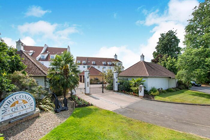 2 Bedroom Flat To Rent In Moriconium Quay, Lake Avenue, Poole, BH15