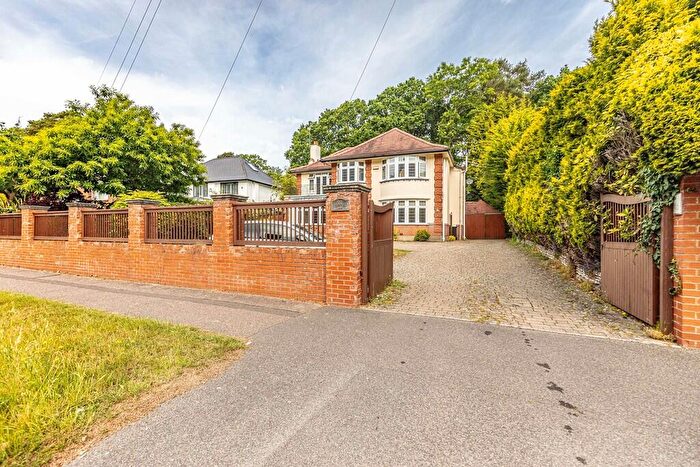 5 Bedroom Detached House For Sale In Queens Park Avenue, Bournemouth, BH8