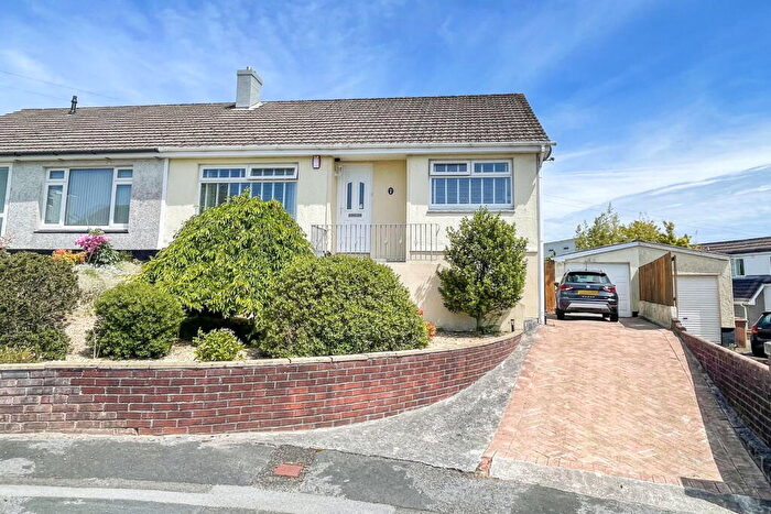 3 Bedroom Semi-Detached Bungalow For Sale In Carisbrooke Road, Crownhill, Plymouth, Devon, PL6