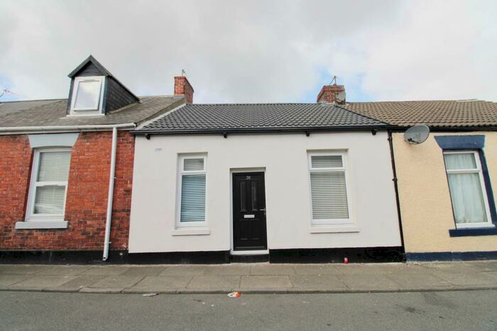 3 Bedroom Cottage To Rent In Lime Street. Millfield. Sunderland, SR4