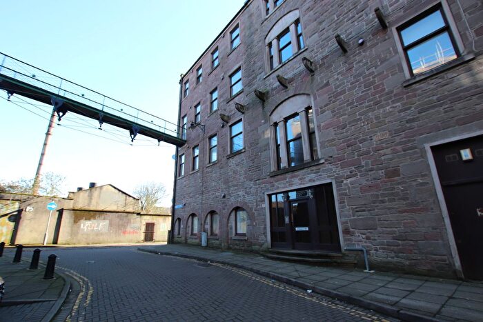 2 Bedroom Flat To Rent In Pleasance Court, Dundee, DD1
