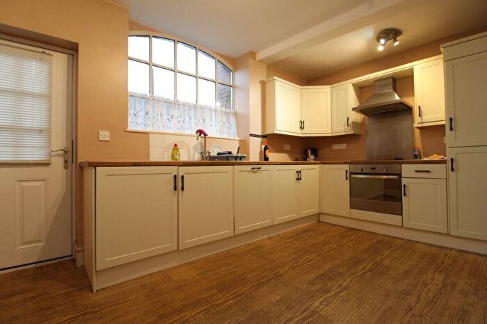 2 Bedroom Flat To Rent In College Lane, Masham, Ripon, North Yorkshire, HG4