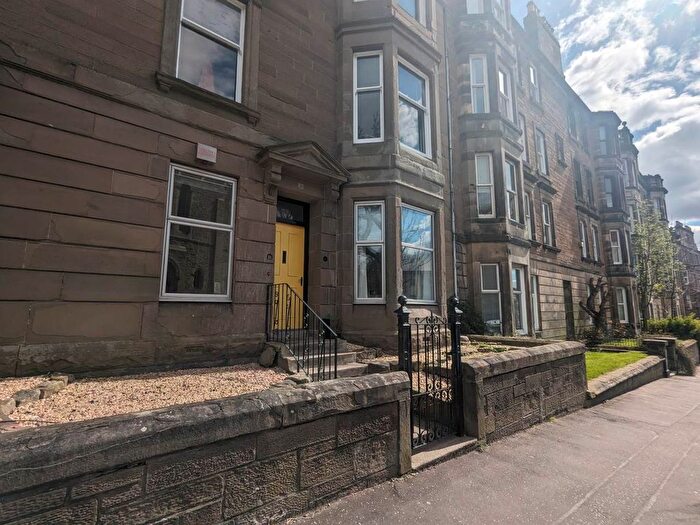 3 Bedroom Flat To Rent In Blackness Avenue, Dundee, DD2