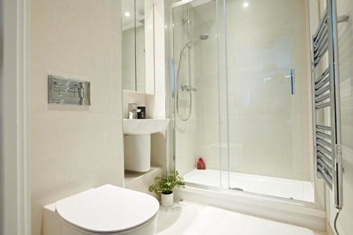 2 Bedroom Apartment To Rent In Staton View, Guildford, GU1