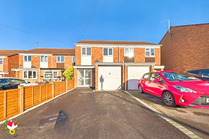 3 Bedroom Terraced House For Sale In Fieldcourt Gardens, Quedgeley, GL2