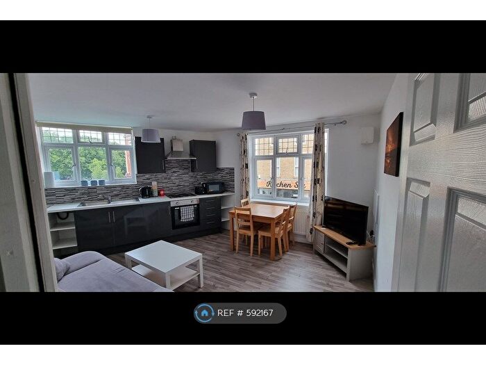 1 Bedroom Flat To Rent In Marlborough Road, Gillingham, ME7