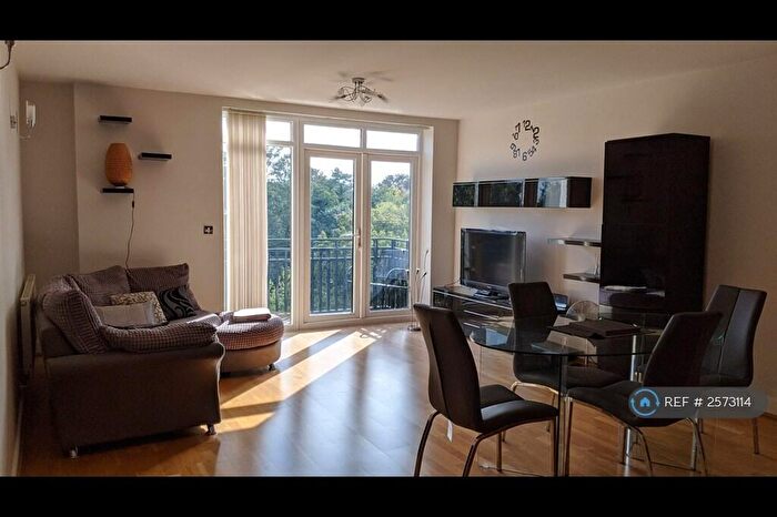 2 Bedroom Flat To Rent In Castlereagh House, Stanmore, HA7